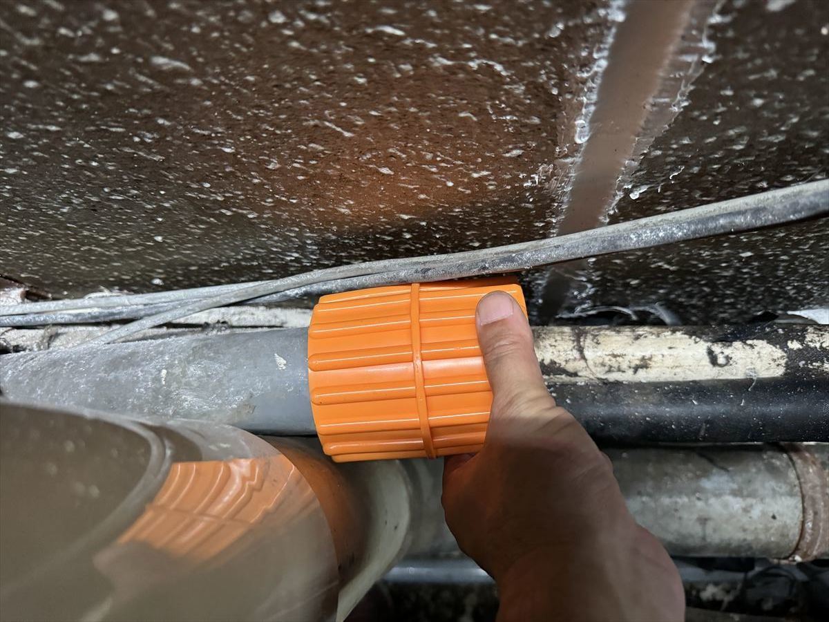 水槽　エンビ管面取り