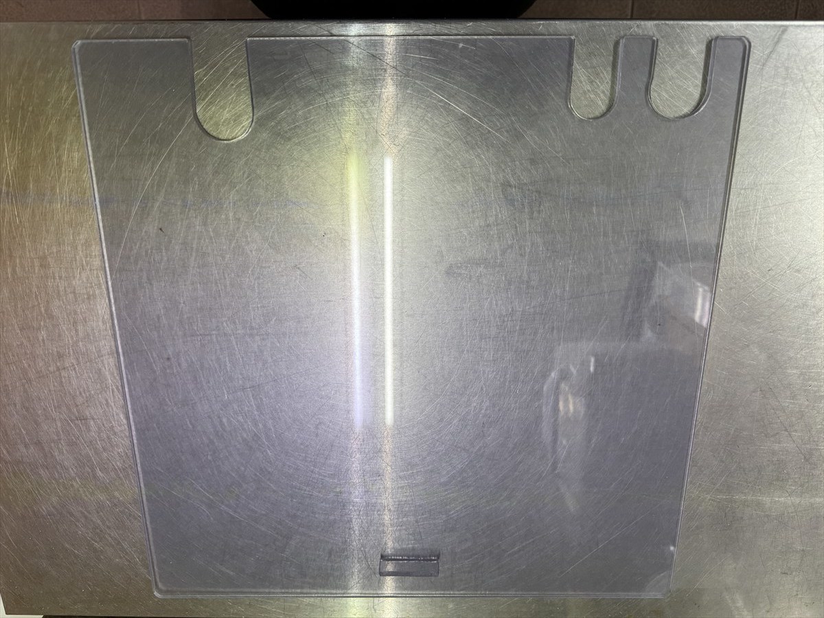 レッドシーリーファー170G2+　濾過槽フタ